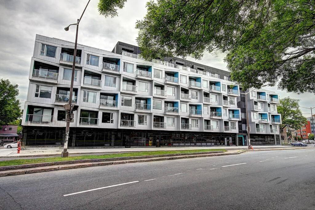 Good Vibes Only -Modern And Spacious 2 Bedroom Condo 4 Beds Free Parking, Gym Ville de Québec Extérieur photo