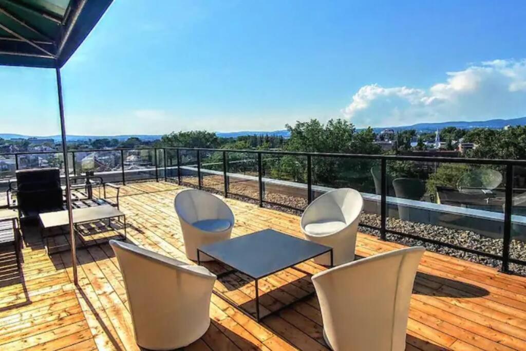Good Vibes Only -Modern And Spacious 2 Bedroom Condo 4 Beds Free Parking, Gym Ville de Québec Extérieur photo