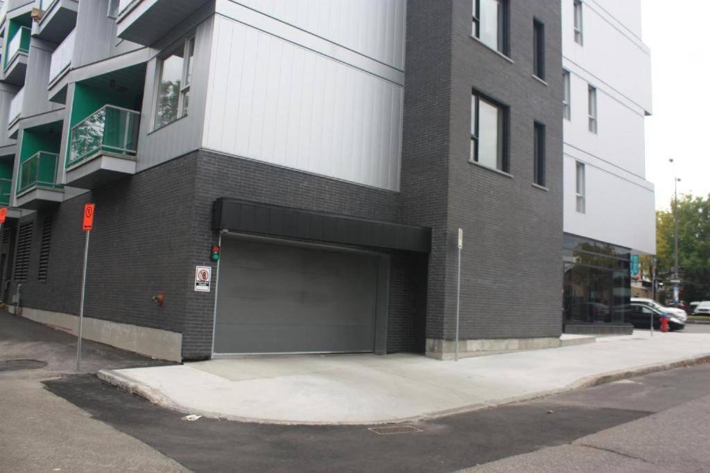 Good Vibes Only -Modern And Spacious 2 Bedroom Condo 4 Beds Free Parking, Gym Ville de Québec Extérieur photo